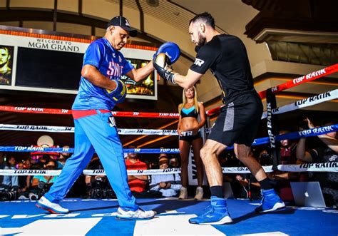 Photos: Jose Pedraza, Jose Zepeda - Putting in Work in Vegas - Boxing News