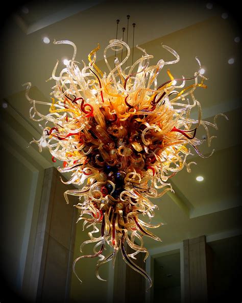 Chihuly Chandelier | In the USC Law School Building | Thomas Haggard | Flickr