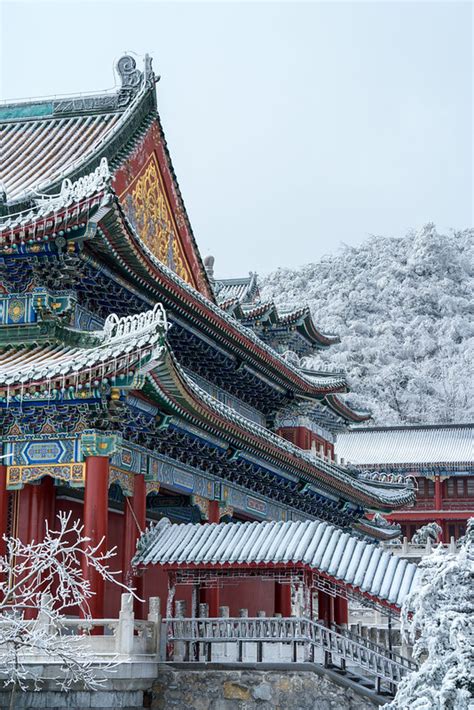 Tianmenshan Temple | Tianmen Mountain boasts one of the most… | Flickr ...