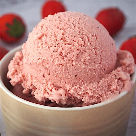 Strawberry Ice Cream - Keep Calm And Eat Ice Cream
