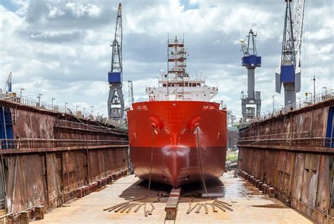 Dry Docking: Contractual Liability and General Best Practices | Alandia