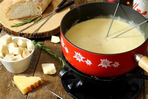 Classic Swiss Cheese Fondue - Switzerland - Embassy Direct