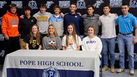 Pope Celebrates Fall Scholarship Signees