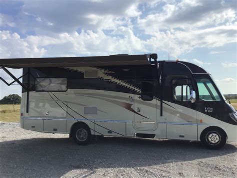 2015 WINNEBAGO VIA 25T - Good Sam RV Rentals