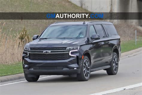 2021 Chevrolet Suburban RST On The Road: Photo Gallery | GM Authority