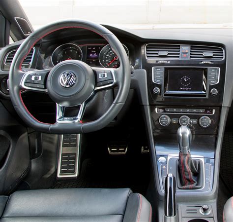 Seat Time: 2015 Volkswagen GTI – John's Journal on Autoline