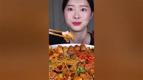 ASMR MUKBANG | Fume's Spicy Numbing Stir-fry Hot Pot ️‍🔥 Spicy Chili Kimchi #shots - YouTube