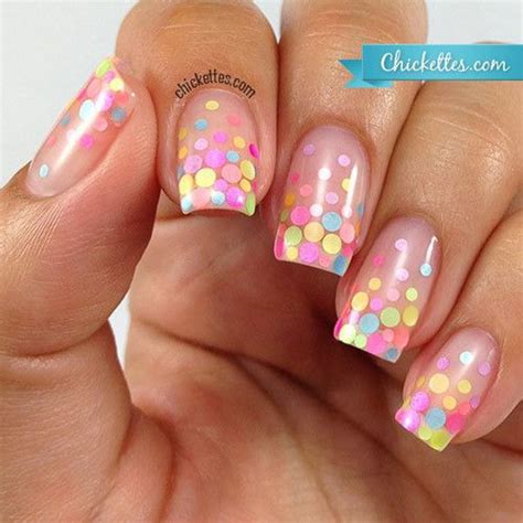 50+ Stylish Polka Dots Nail Art Designs