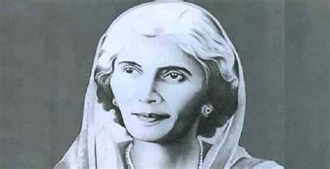 Fatima Jinnah Biography - Childhood, Life Achievements & Timeline