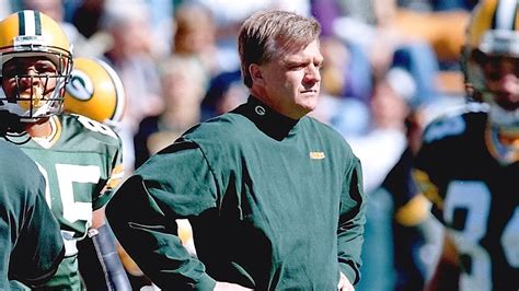 Former Green Bay Packers coach Mike Sherman to coach high school team