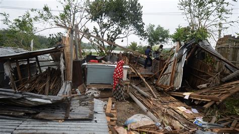 Photos and Videos of Damage and Destruction in India and Bangladesh Caused by Super Cyclone Amphan