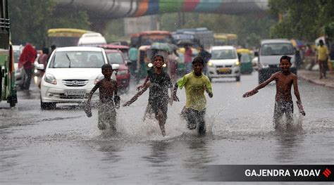 Delhi weather: IMD predicts light rainfall and thunderstorms for city ...