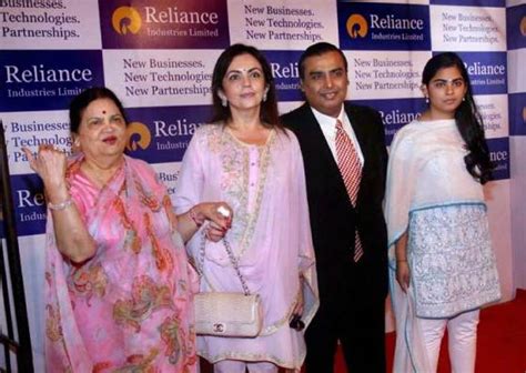 Mukesh Ambani Family Photos