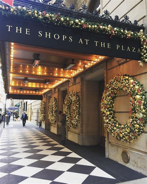 NYC's Plaza Hotel at Christmas! | Nyc christmas, The plaza hotel nyc ...