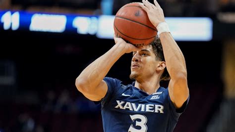 Xavier basketball advances to the NIT championship