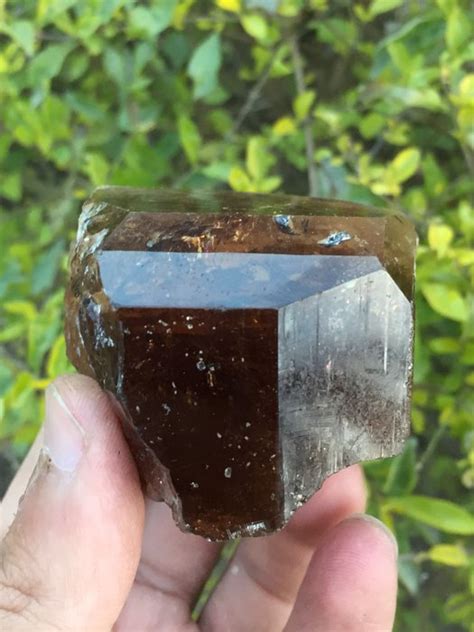 Large brown Topaz crystal - 5.5x3.9x3.9 cm - 153 gr - Catawiki