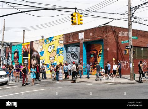 Brooklyn Bushwick neighborhood New York City street art graffiti murals ...