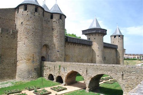 Cathar Castles (Châteaux Cathares) in the Languedoc