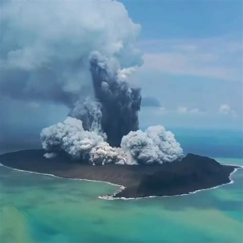 Negara dengan Gunung Berapi Aktif Terbanyak di Dunia