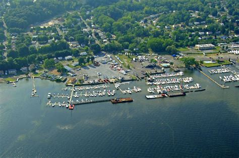 Belle Harbor Landing in Stony Point, NY, United States - Marina Reviews - Phone Number - Marinas.com