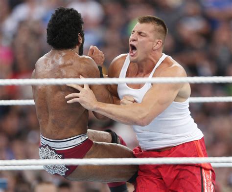 Wrestlemania: 7 Ideal Wrestling Matches for Rob Gronkowski | Complex