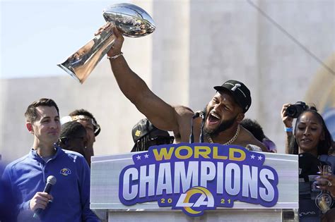 The Rams' Super Bowl 2022 LA parade in photos