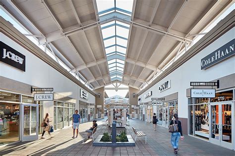 San Francisco Premium Outlets - Visit Tri-Valley