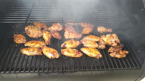 Smoked wings : r/Traeger