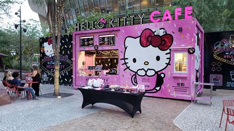 Hello Kitty brings sweet treats to Las Vegas opening — PHOTOS | KLAS