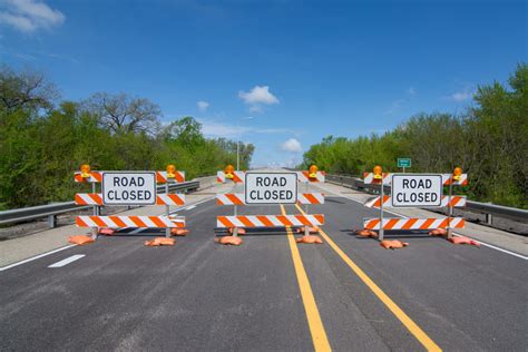 HOUSTON BARRICADE, Traffic Signs, Cones, Barriers, Arrow Boards