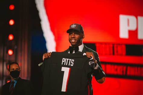 1standTenFlorida - Kyle Pitts picked No. 4 in 2021 NFL Draft