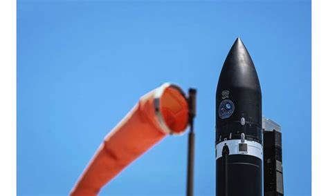 Rocket Lab launches a Japanese satellite from the space company's ...