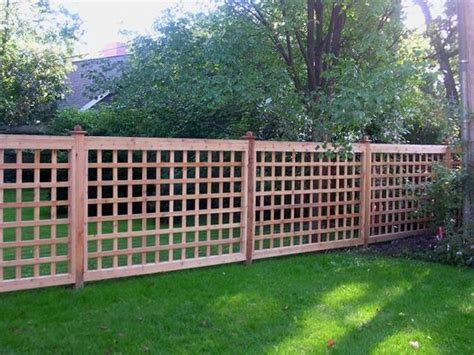 17 Lattice Fence Examples | Awesome Ways to Use