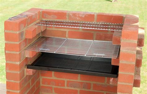 How to Build a Brick Barbecue Grill