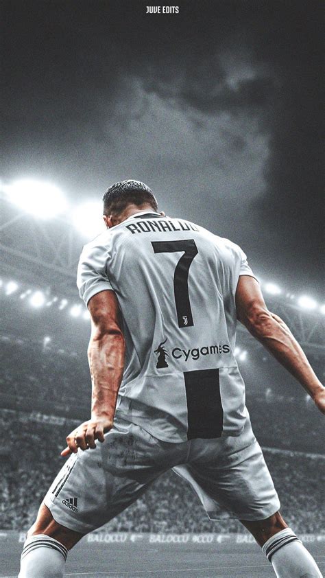 Pin by Mirko C on Juve | Ronaldo juventus, Cristiano ronaldo juventus, Cristiano ronaldo wallpapers