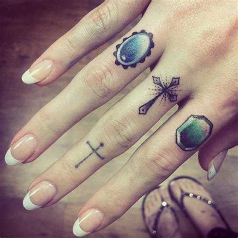 65 Fun, Fierce, and Funky Finger Tattoos!