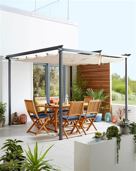 Pergola with Retractable Roof | J D Williams