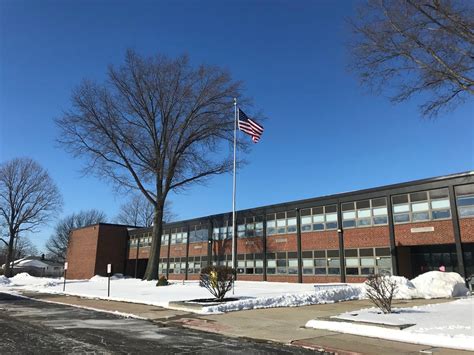 Matthew Larson is new principal of Brooklyn High School - cleveland.com