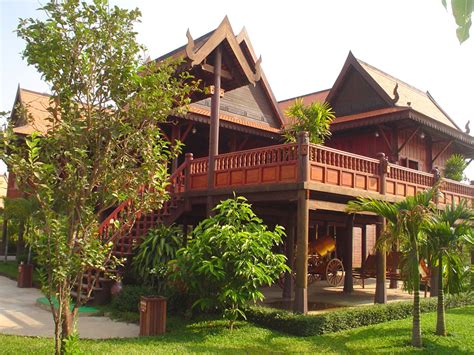 Cambodian Houses: Beautiful Traditional House in Cambodia