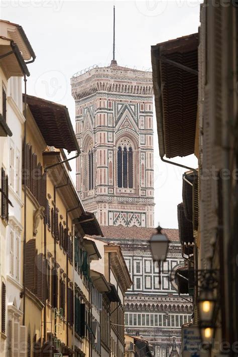 Il Duomo, Florence 17368621 Stock Photo at Vecteezy