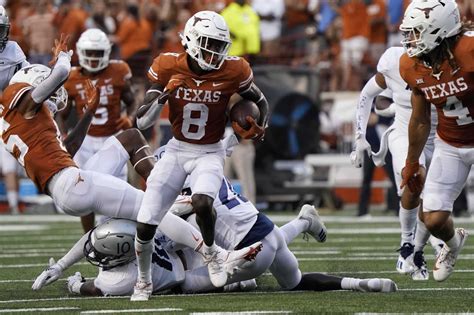 Xavier Worthy makes himself at home with Longhorns