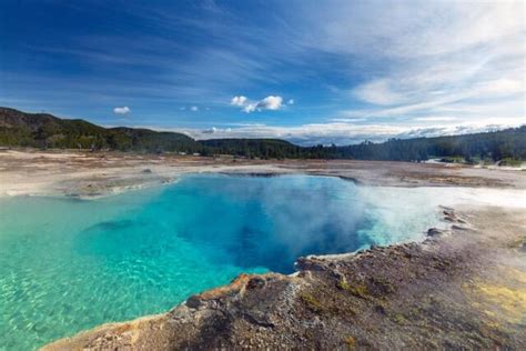 Yellowstone's Most Beautiful Geothermal Features