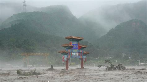 Thousands evacuated as Beijing flooding kills at least 20, leaves 27 others missing | Fox News