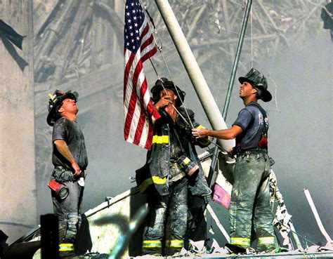 15 Years Since 9/11: Historic NYC Firefighter's Flag Rises Again | LATF ...