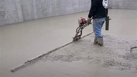 Screeding Concrete: A Complete Guide For Levelness & Durable