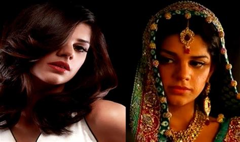 Zindagi Gulzar Hai’s Kashaf Murtaza: 7 things to know about lovely Sanam Saeed | India.com