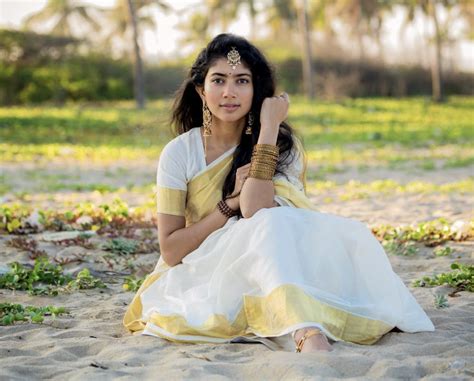 Sai Pallavi Biography, Wiki, Boyfriend, Age, Family, Facts & More