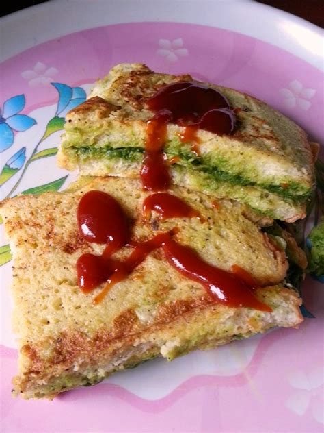 YUMMY TUMMY: Bread Omelette Recipe / Bread Omelette Street Food Style / Bread Omelet Recipe ...