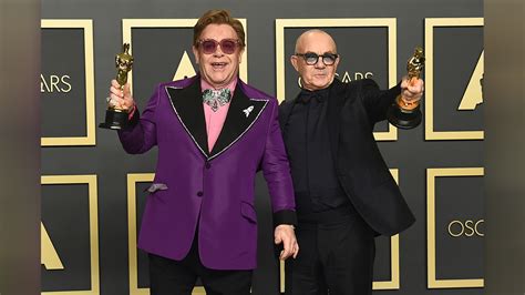 Oscars 2020: Elton John picks up second Oscar for best original song - ABC7 Chicago