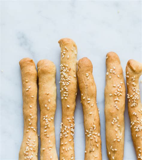 Best Crispy Italian Breadsticks (Grissini) - Pretty. Simple. Sweet.